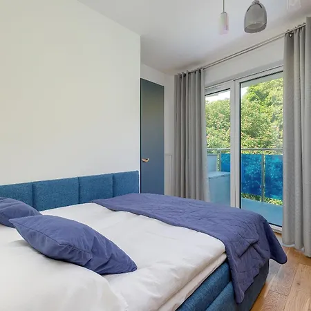 Kolorowe Balkony Apartament Blisko Plazy W Miedzyzdrojach By Renters *